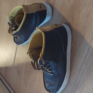 PUMA boots 3/4th height